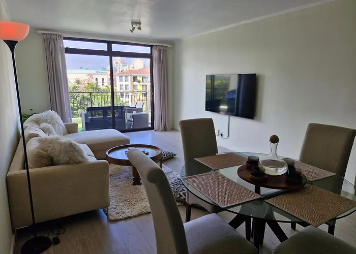 Island Club Apartment In Century City - 305 Ibiza