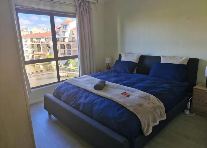 Island Club Apartment In Century City - 305 Ibiza